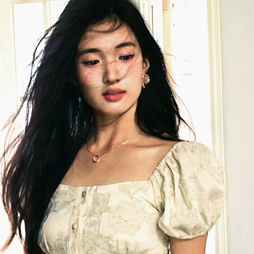彩凤云裳